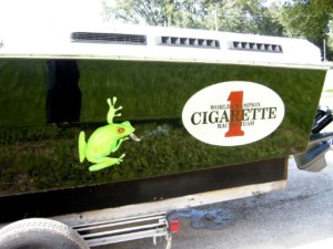 Paint-by-Chester-Cigarette-Racing-Team
